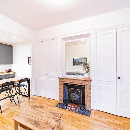 Aapartment With Character Parquet Flooring Fireplace - Charpennes Villeurbanne Ngoại thất bức ảnh
